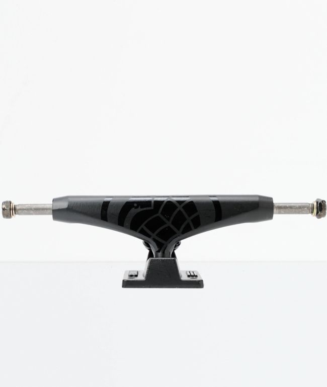 【新品・未使用】Thunder Trucks Sonora Black 145 Thunder Sonora Black 148 Skateboard Truck | Zumiez