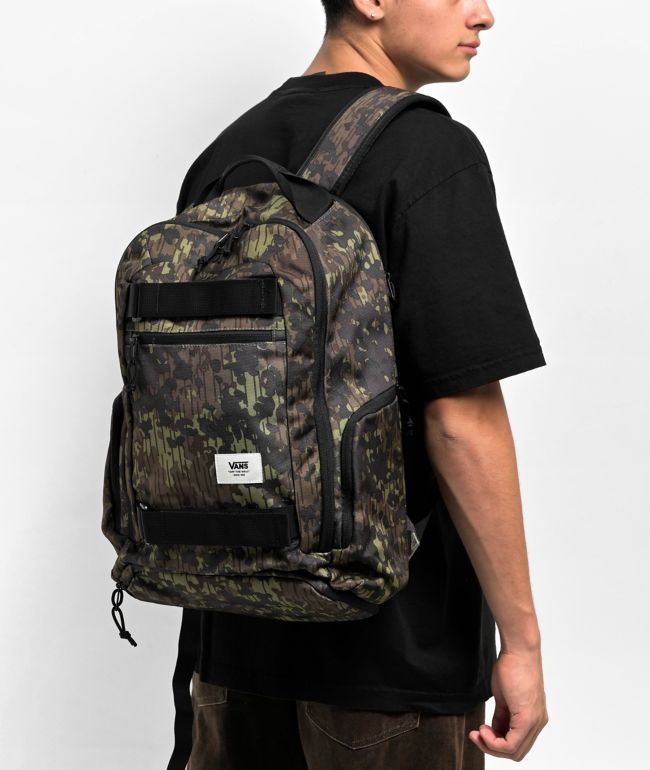 Converse essentials 2024 backpack