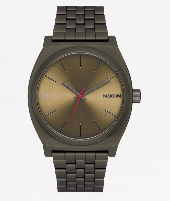 Nixon watch sale canada hotsell