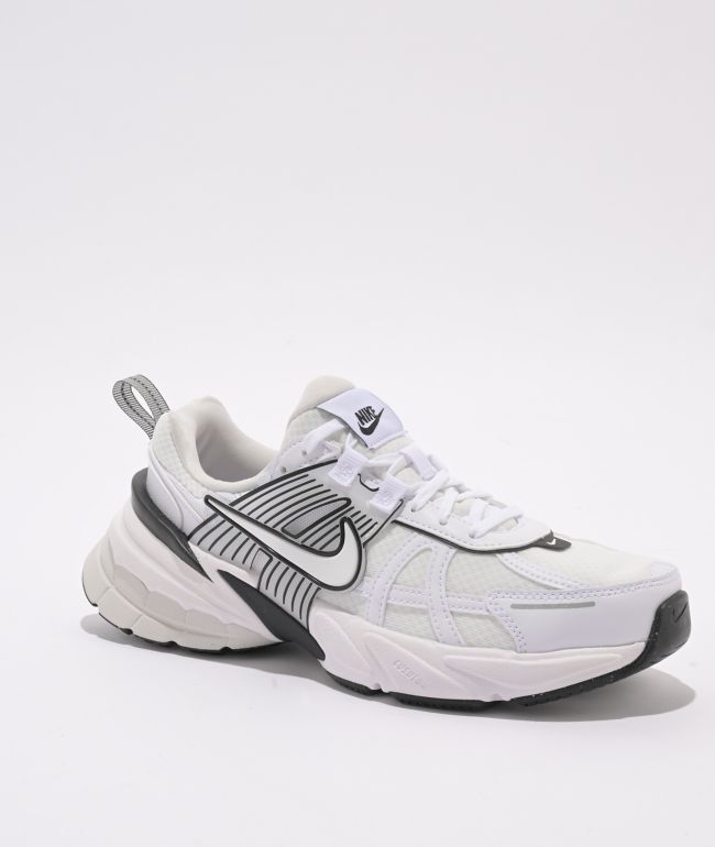 Nike SB Malor Platinum Tint, Wolf Grey & Fir Skate Shoes