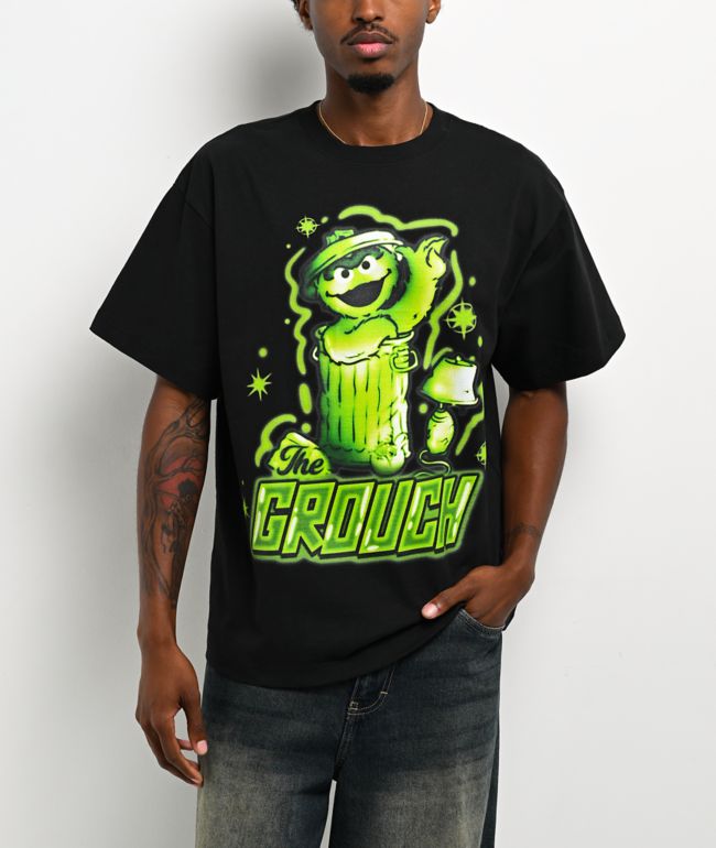 Sesame Street Oscar The Grouch Airbrush Black T-Shirt - Sesame Street