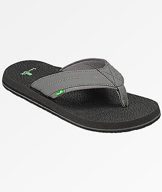 sanuk flip flops clearance